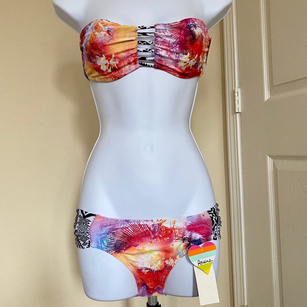 Raisins bikinis 2 piece set Size Small